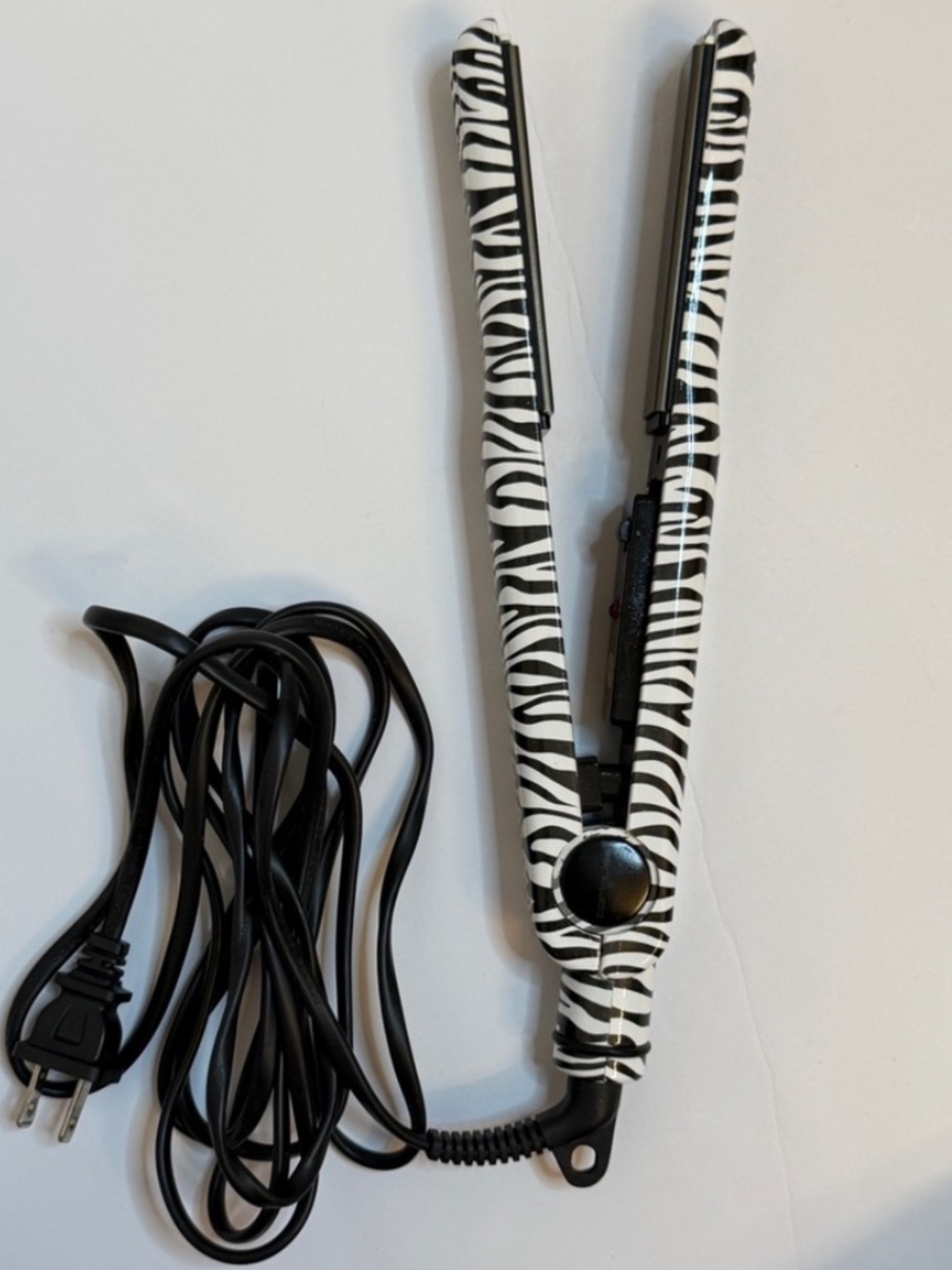 🔴 Corioliss Zebra Print Mini Hair Straightener - Black & White! 🔥